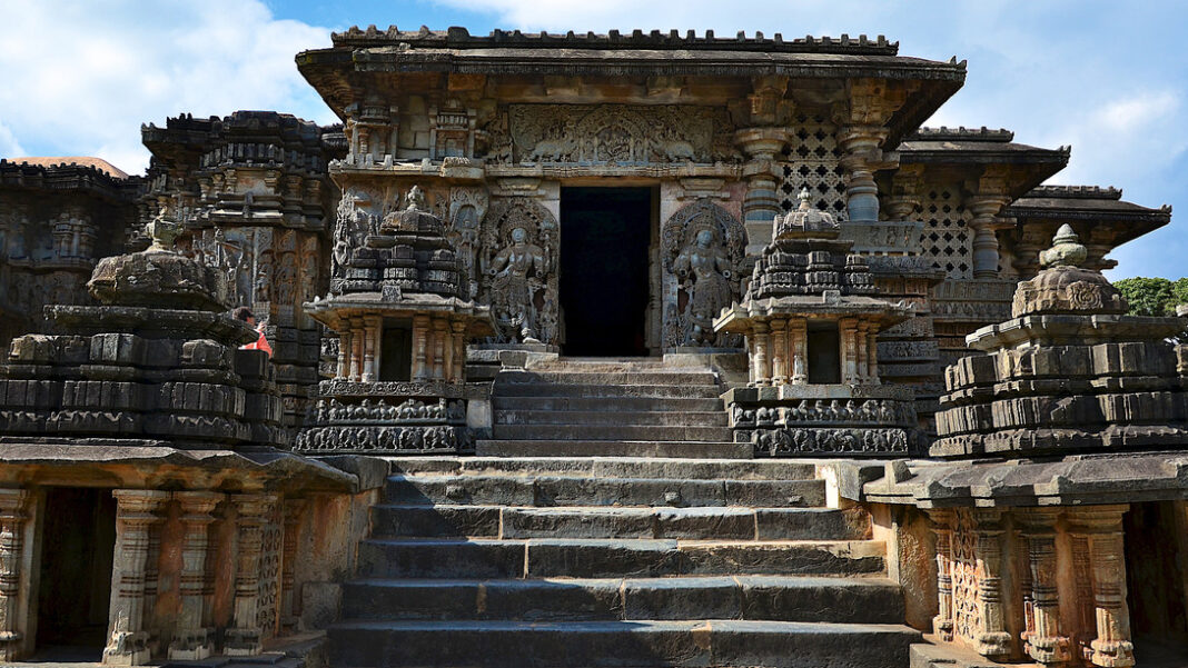 Hoysaleswara Temple Halebidu Hoysaleswara Temple Halebidu
