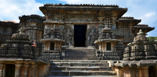 Hoysaleswara Temple Halebid Hoysaleswara Temple Halebidu