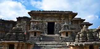 The Beautiful Hoysaleswara Temple – Halebidu Hoysaleswara Temple in Halebid