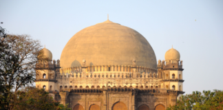 Golgumbaz: A Marvel of Architectural Grandeur and Historical Significance Golgumbaz