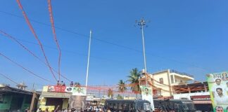 Hanuma Dhwaja Removal Sparks Tension in Mandya Village Hanuma dhwaja