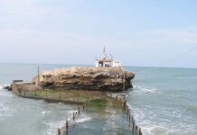 Discovering Divine Dwarka: 8 Enchanting Tourist Attractions Bhadkeshwar Mahadev Temple