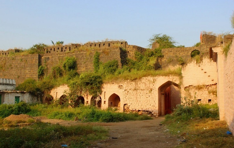Bhalki Fort