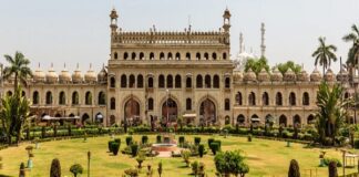 Exploring Gorakhpur: Unveiling its Top 10 Tourist Destinations Imambara