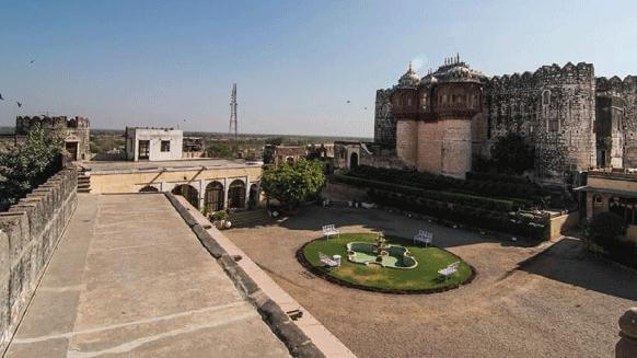 Khejarla Fort