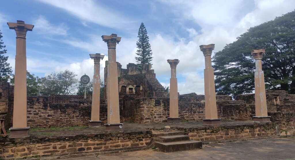 Kittur Fort & Palace