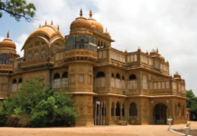 Beyond the Horizon: 11 Enchanting Places to Visit in Kutch Kutch Museum
