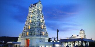 Experience Andhra Pradesh: 10 Unmissable Tourist Destinations Tirupati Balaji Temple