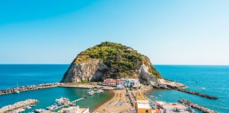 Ischia, Italy: A Mediterranean Paradise of Thermal Spas and Coastal Beauty Ischia, Italy