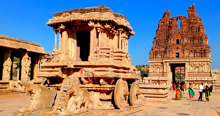 Top 10 Most Foreign People Visited Places in Karnataka: A Complete Travel Guide for 2025 Hampi – UNESCO World Heritage & Backpacker Paradise